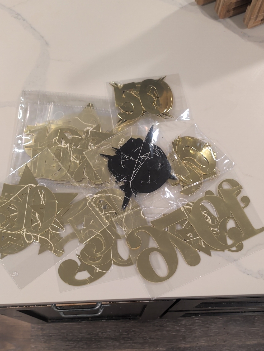 Gold and Black '50' Party Hanging Streamers - Home Party Supplies